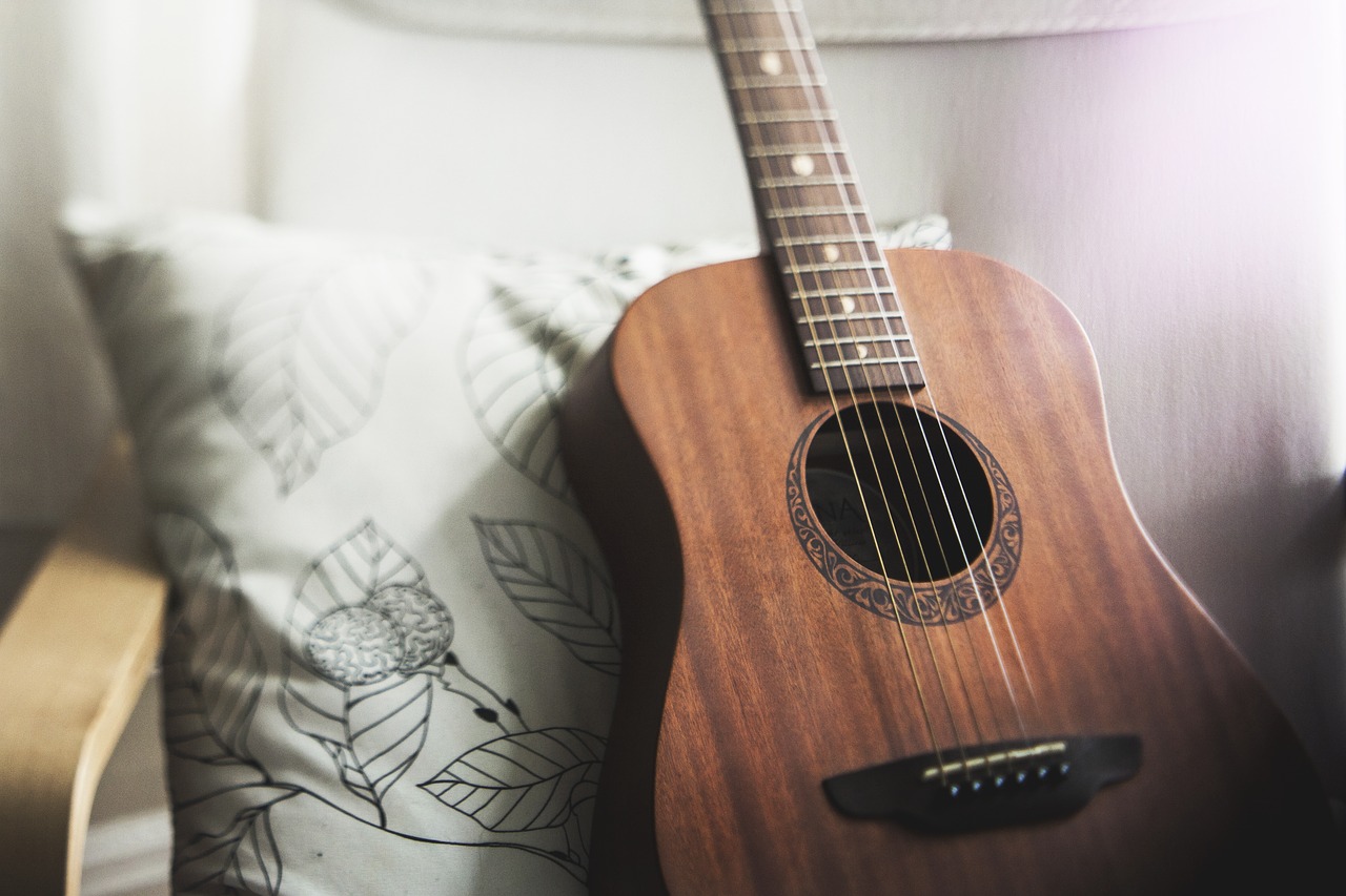 guitar-1836655_1280.jpg