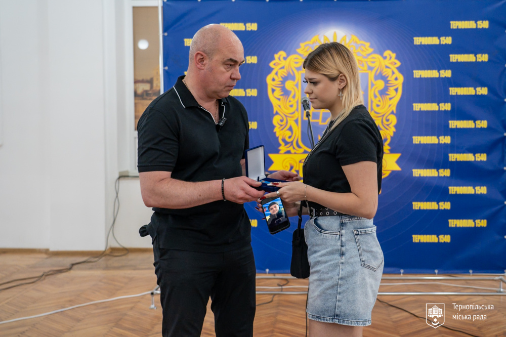 pochesniy-gromadyanin-16_07_26---3.jpg
